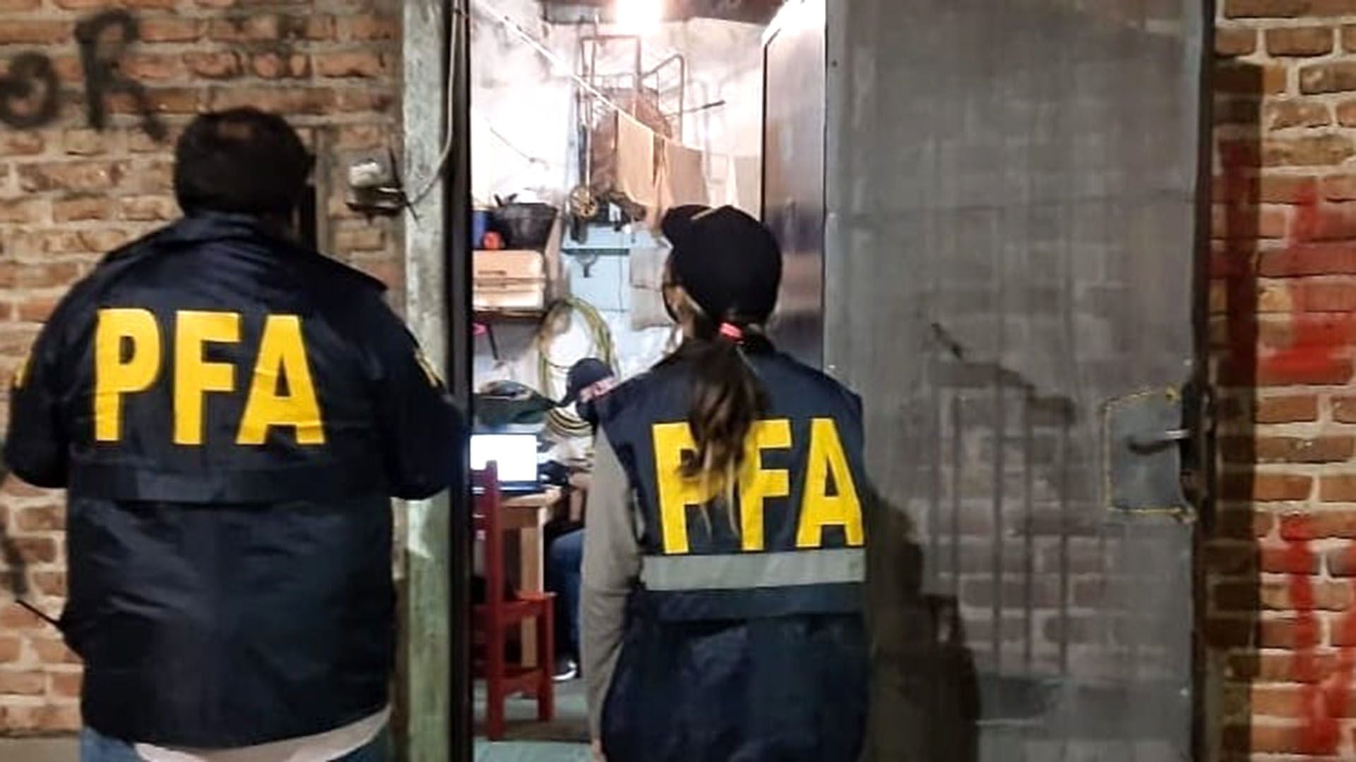 acusados abuso de menores gerli allanamiento PFA