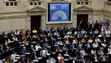 Photo of Ley ómnibus: el oficialismo llegó a la sesión para la votación en particular sin acuerdos y con febriles negociaciones contra reloj