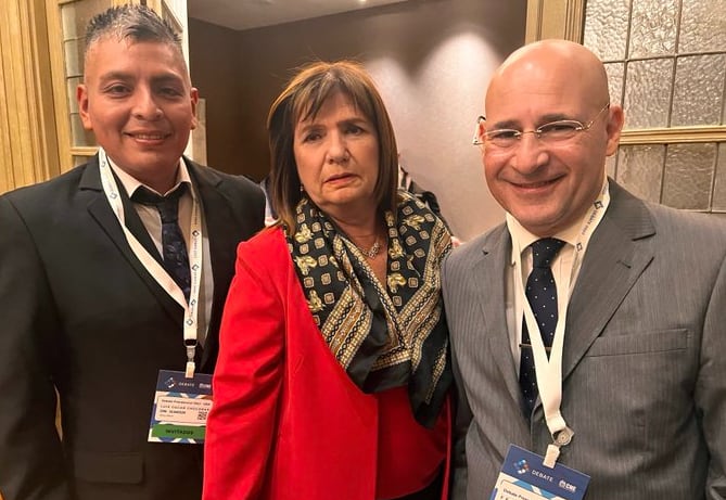 Chocobar acompañó a Bullrich en el debate