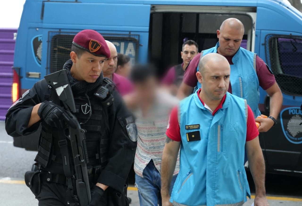 Deportaron a un ciudadano chileno luego de que lo condenaran por tres robos