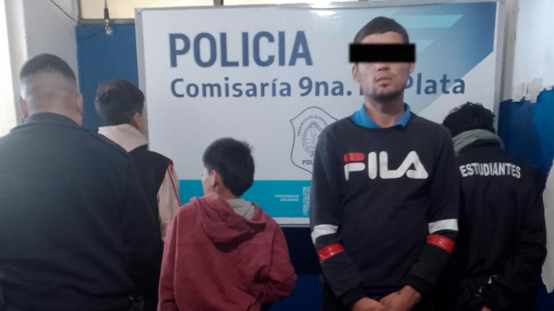 Detenidos robo supermercado La Plata