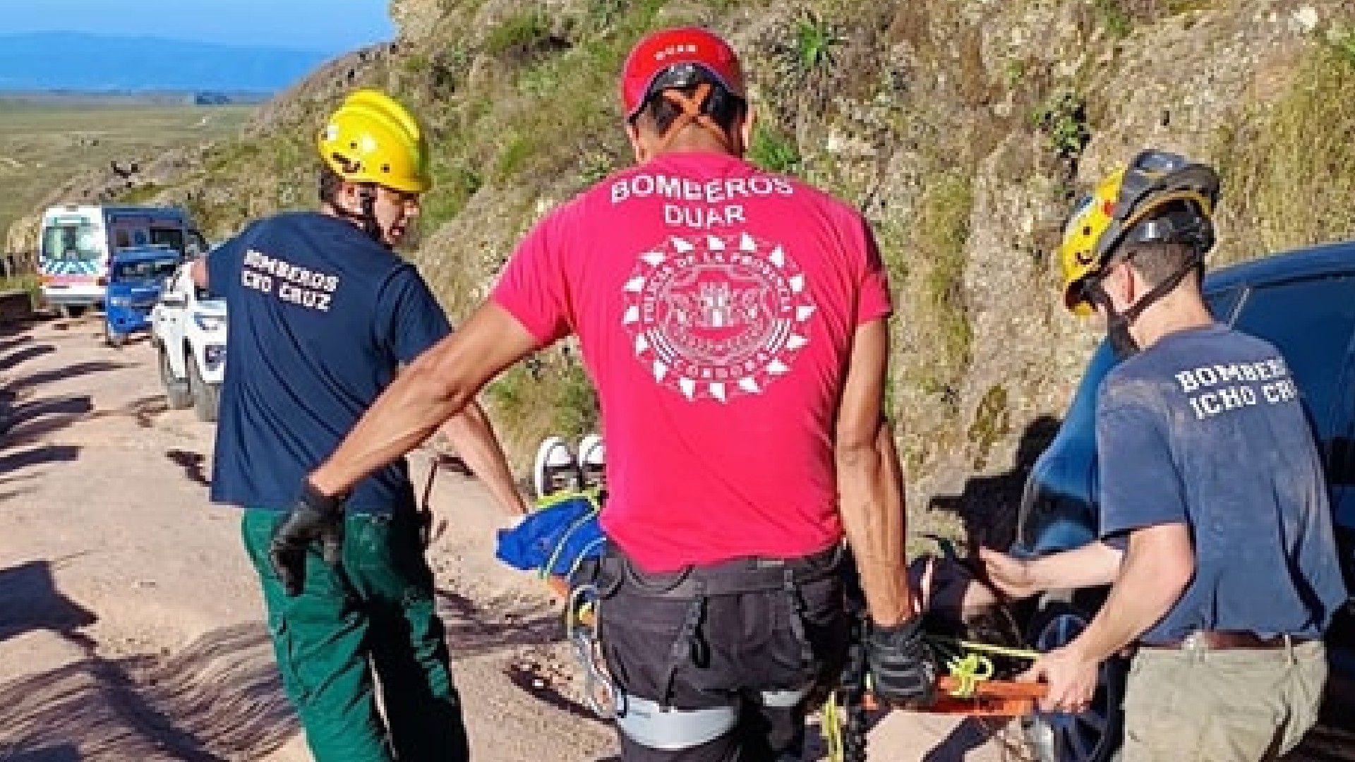 Mujer cayó 40 metros al vacío en Córdoba