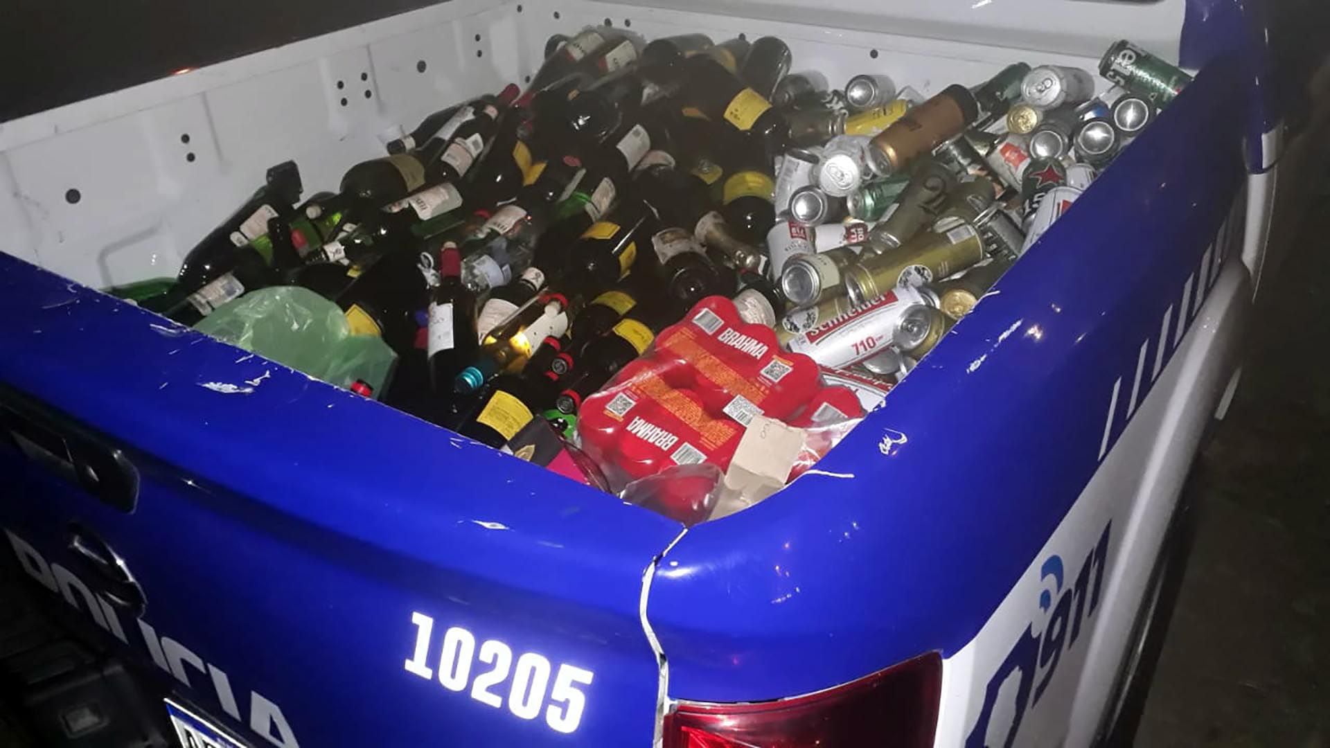 Córdoba: secuestraron botellas de alcohol y pirotecnia en la previa al superclásico