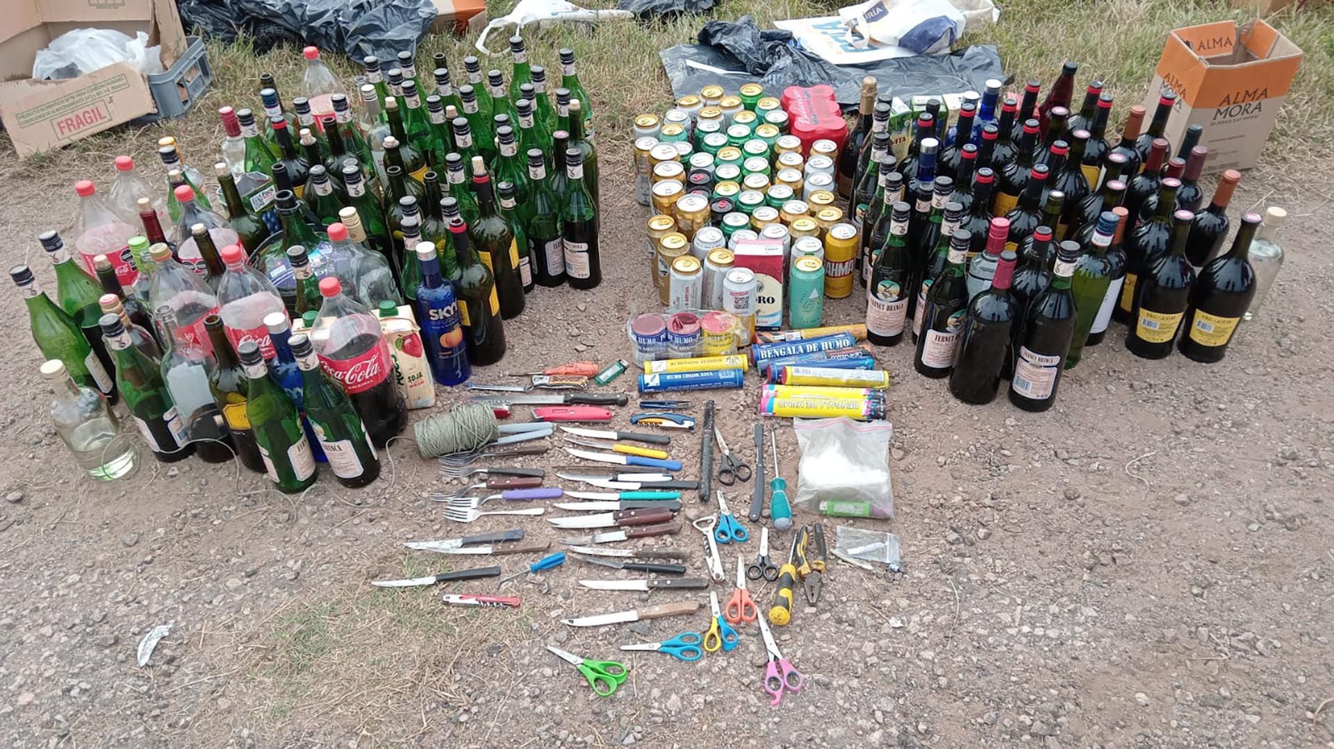 Córdoba: secuestraron botellas de alcohol y pirotecnia en la previa al superclásico