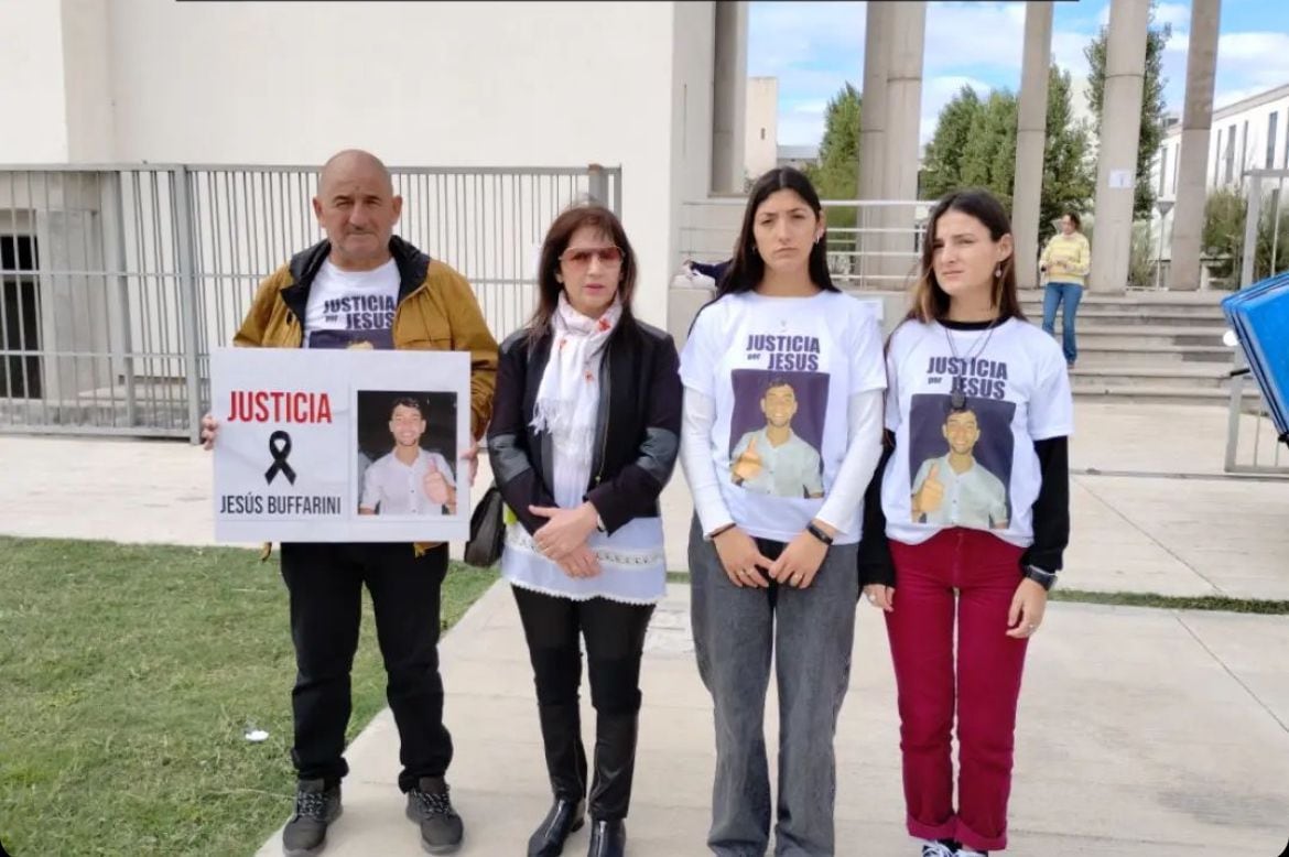 Familiares de Jesús Buffarini marcharon en Córdoba para pedir justicia