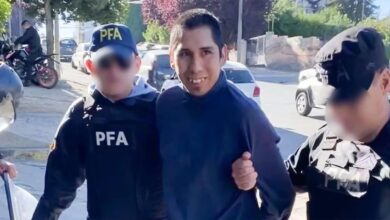 Photo of Condenaron a tres mapuches por atacar el Juzgado Federal de Bariloche durante un juicio de extradición a Jones Huala