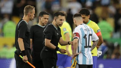 Photo of Un árbitro chileno será el juez de la semifinal entre Argentina y Canadá: el antecedente en dos victorias clave del ciclo Scaloni