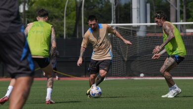 Photo of Argentina se entrenó de cara al duelo con Canadá por las semifinales de la Copa América: cómo está Messi y los posibles cambios