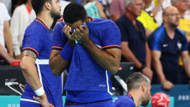 Photo of Ganaba por dos goles a 13 segundos del final y un error provocó la debacle: la increíble eliminación de la selección de handball de Francia ante Alemania