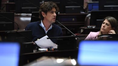 Photo of Martín Lousteau está a un paso de quedarse con la Bicameral de Inteligencia tras un pacto con el kirchnerismo