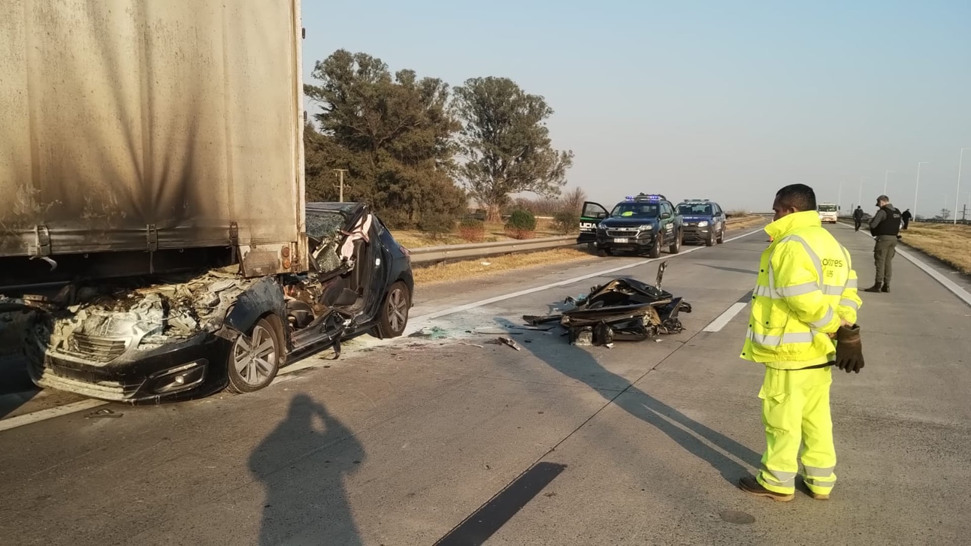 Choque fatal en la autopista Córdoba-Rosario: murieron dos hinchas de River Plate que volvían de ver el partido por Copa Libertadores