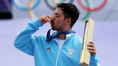 Photo of Maligno Torres reveló cuál fue el peor golpe que sufrió en su carrera y mostró la medalla que ganó en París: “Tiene medio kilo de oro puro”