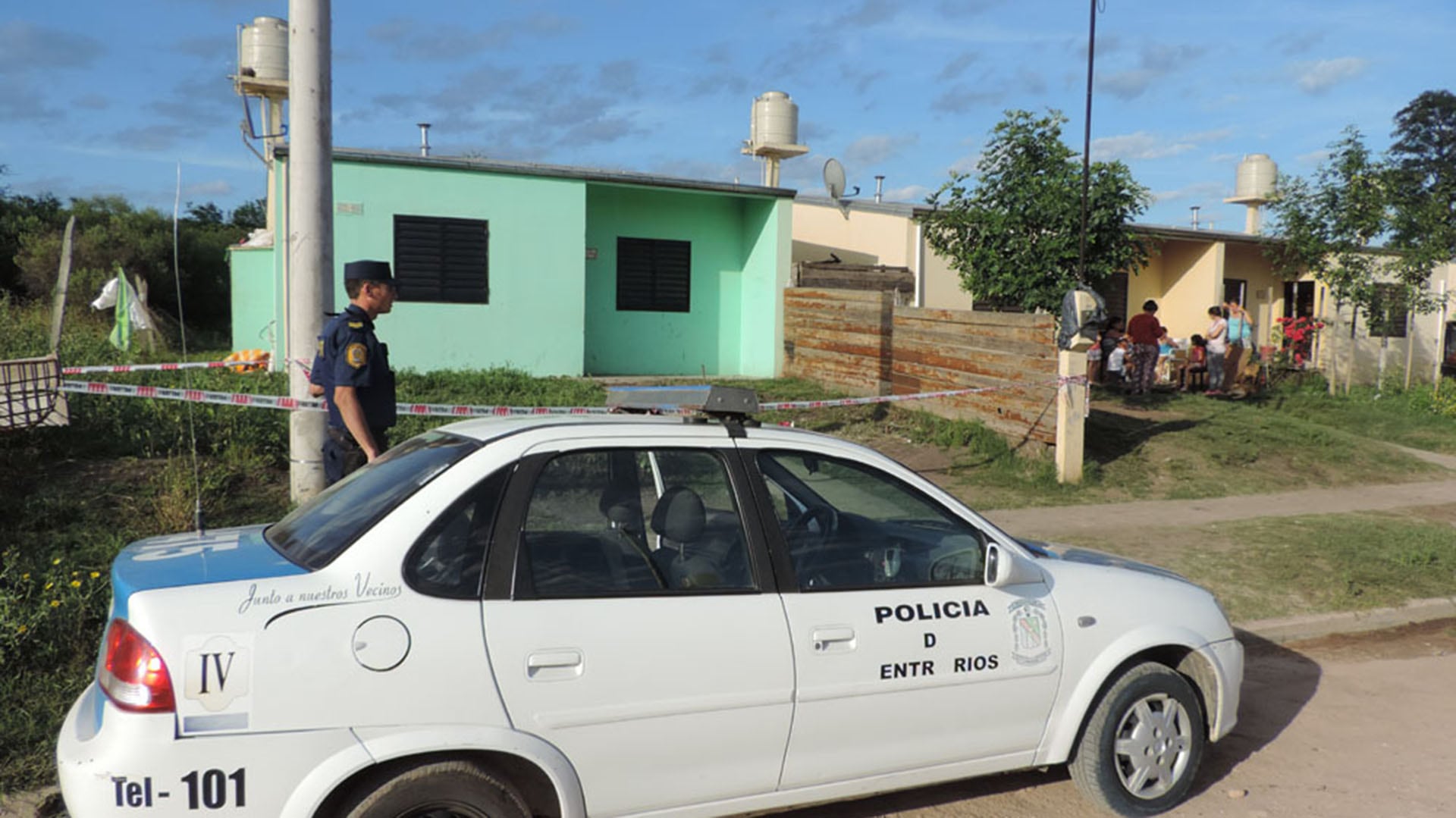 Un adolescente resultó herido por un tiroteo ocurrido a metros de una escuela en Paraná (Pablo Bianchi – 03442.com.ar)