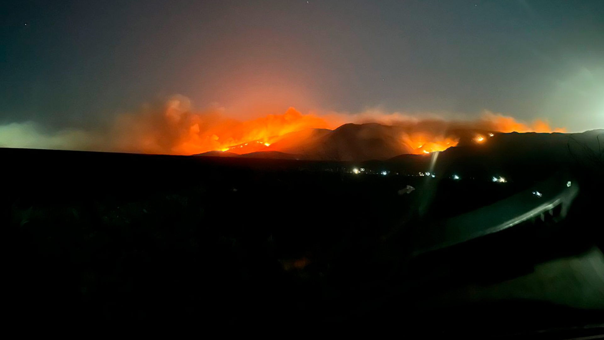 Los incendios en Córdoba golpean a las zonas de Capilla del Monte y Dolores