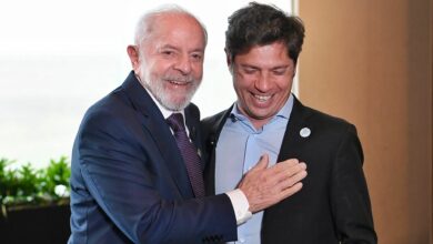 Photo of Axel Kicillof se reunió con Lula en México y ambos expresaron su “preocupación” por el rumbo de Argentina