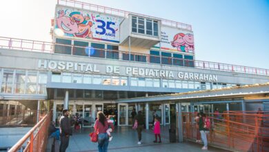 Photo of El ministro de Salud Mario Lugones le pidió la renuncia a todos los integrantes del Consejo de Administración del Hospital Garrahan por otorgar un bono de 500 mil pesos