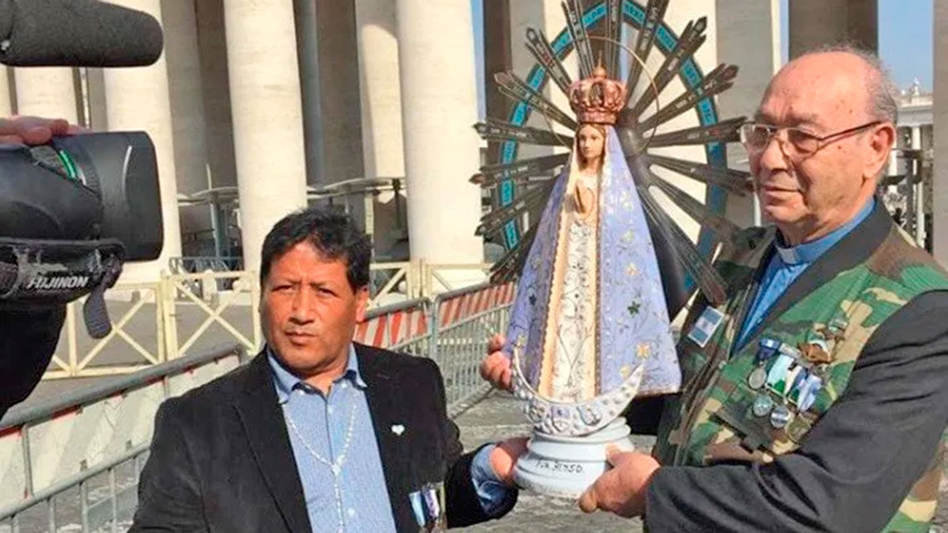 Capellán Martínez Torrens -Virgen de Luján - Malvinas